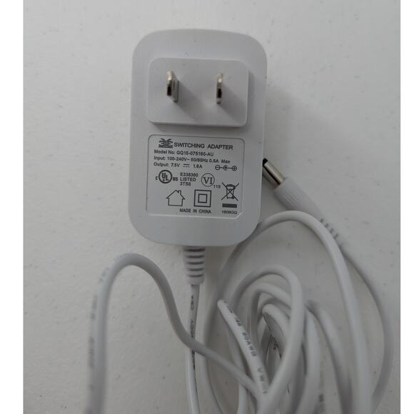 SimpliSafe Base Station BS2000 1st Generation Home Security With Power Supply - Picture 4 of 4